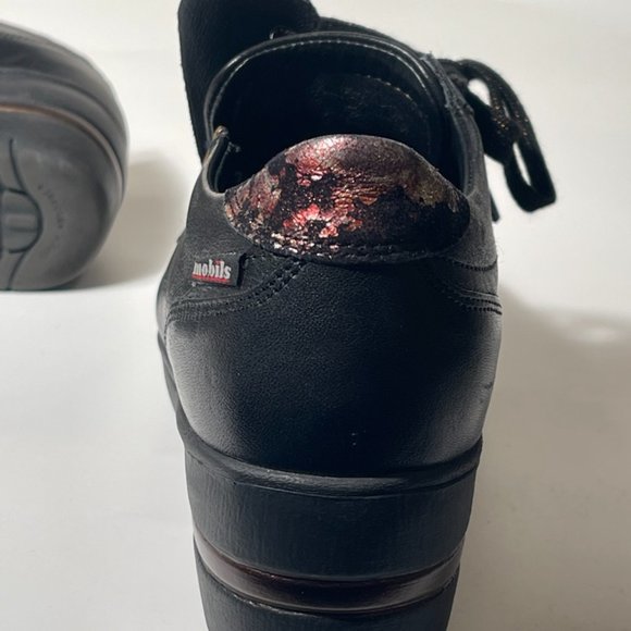 Mobils(branch of Mefisto) Comfortable Black Leather Lace-up Wedges with Zipper - Picture 12 of 16